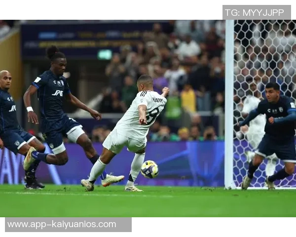 贡萨洛在西班牙U21破门终结进球荒身价1500万的皇马前锋重回状态