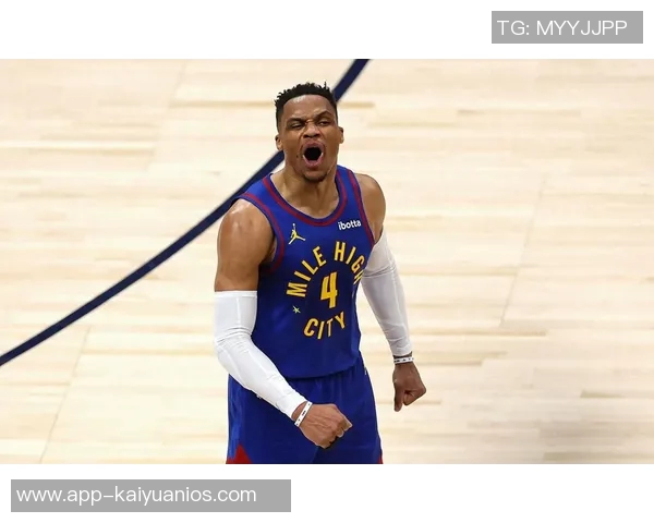 国王半场落后马刺8分威少状态起伏德罗赞独领风骚贡献18分